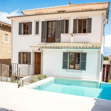 Holiday home Sargantana *